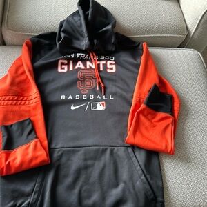 Men’s hooded sweatshirt